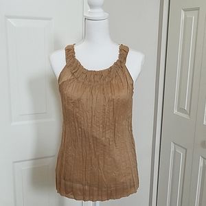 Sleeveless top